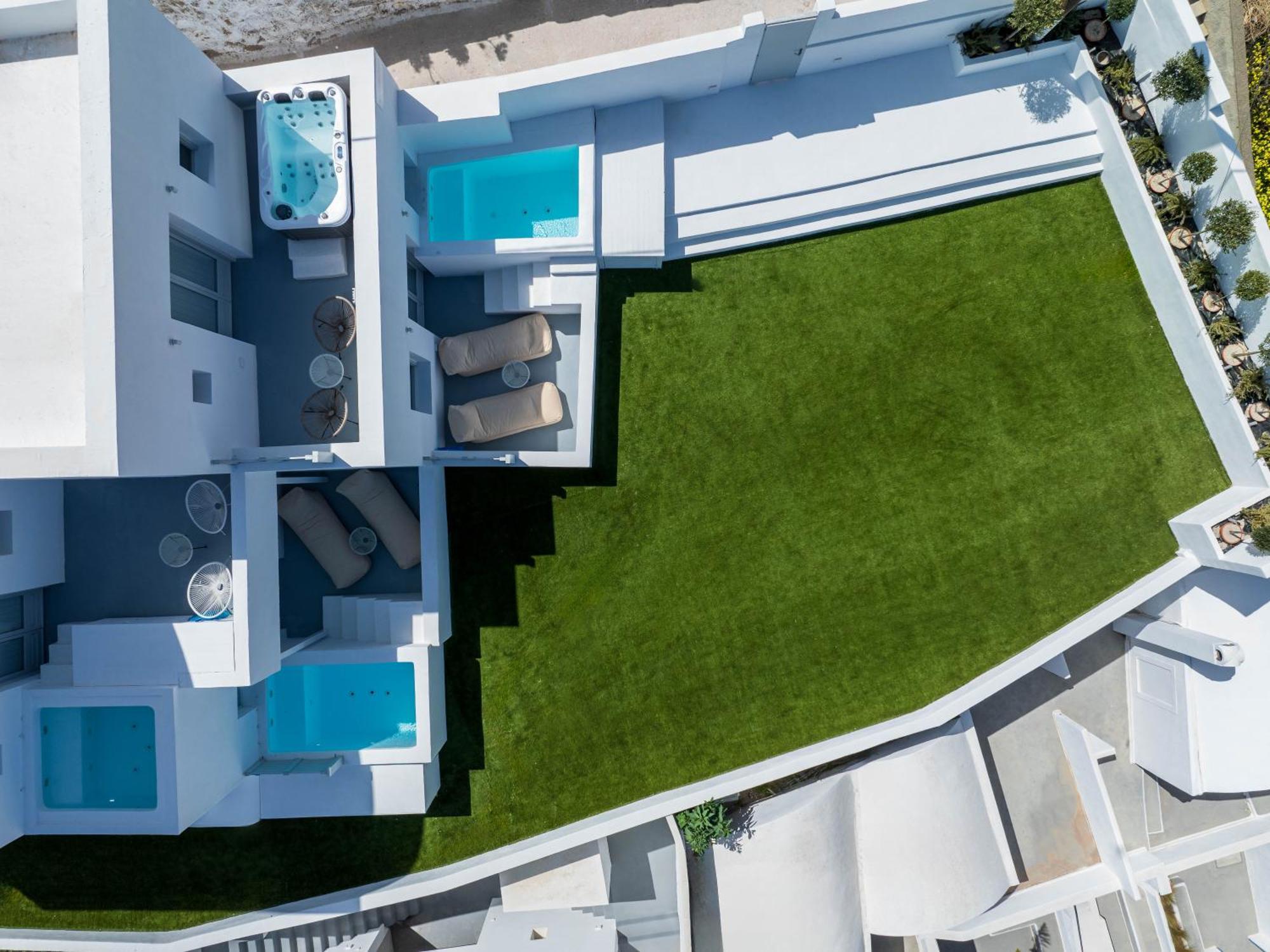 Cycladic Suites & Spa ฟิรา ภายนอก รูปภาพ